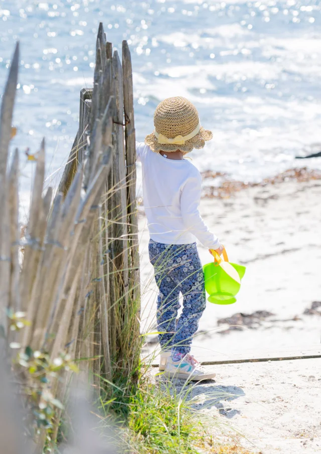 2025 0410 Bretagne Finistere Fouesnant Earth Dsc00126 Rle