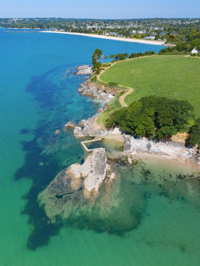 Anse Saint Laurent La Foret Fouesnant Thibault Poriel 1200x1697 1