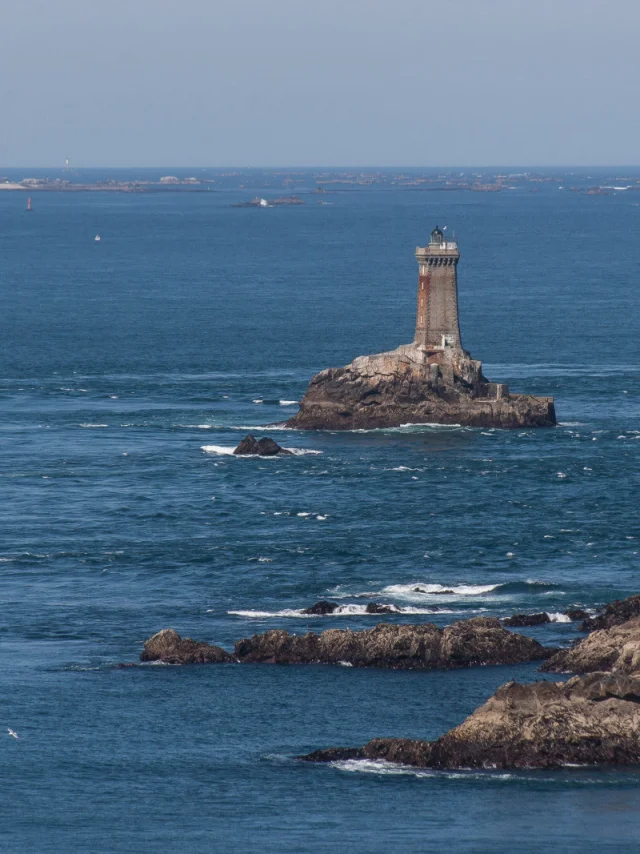 Pointe Du Raz Crtb Ad2414 Derennes Yannick