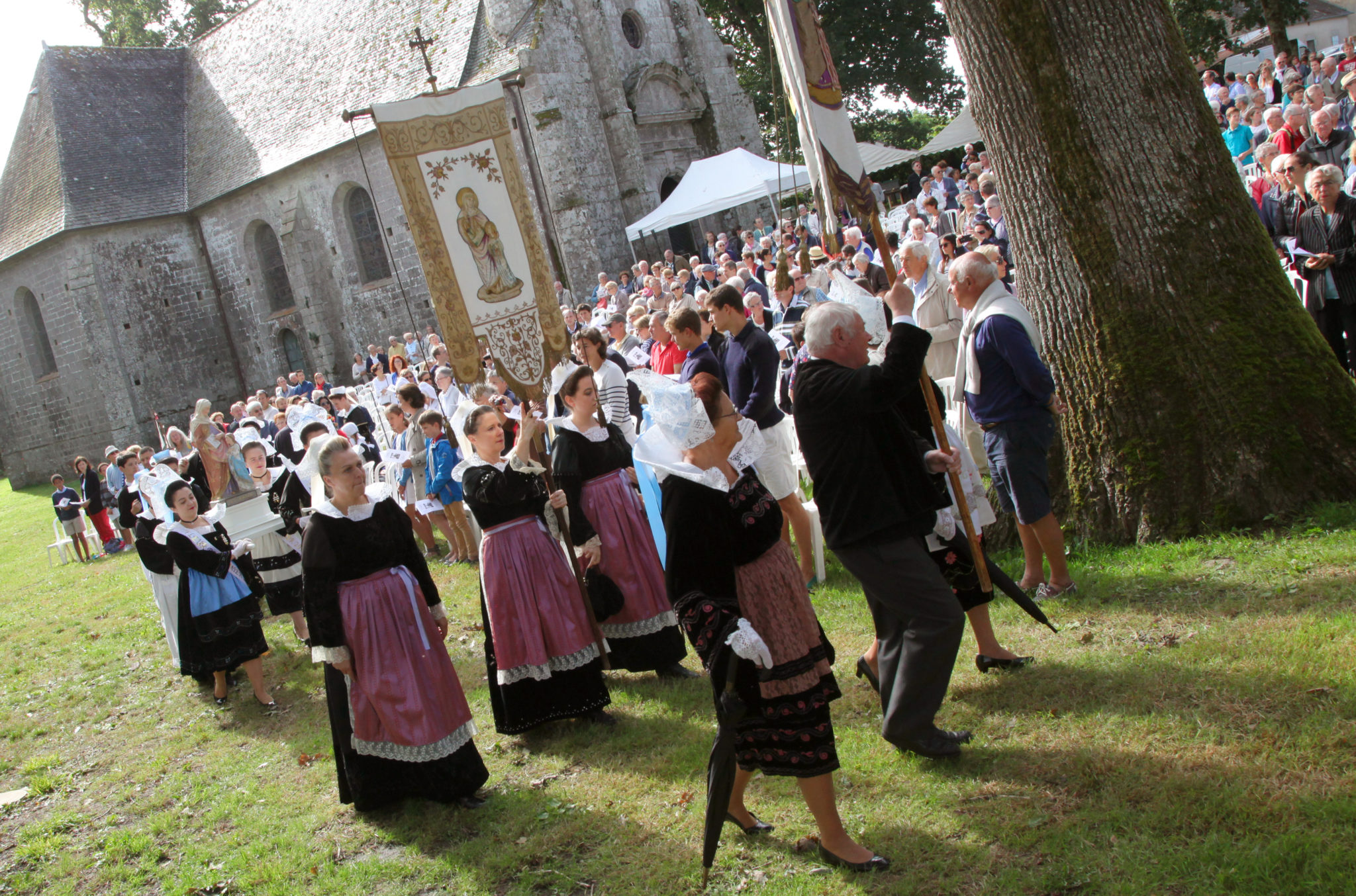 Vergeving van Saint Anne in Fouesnant