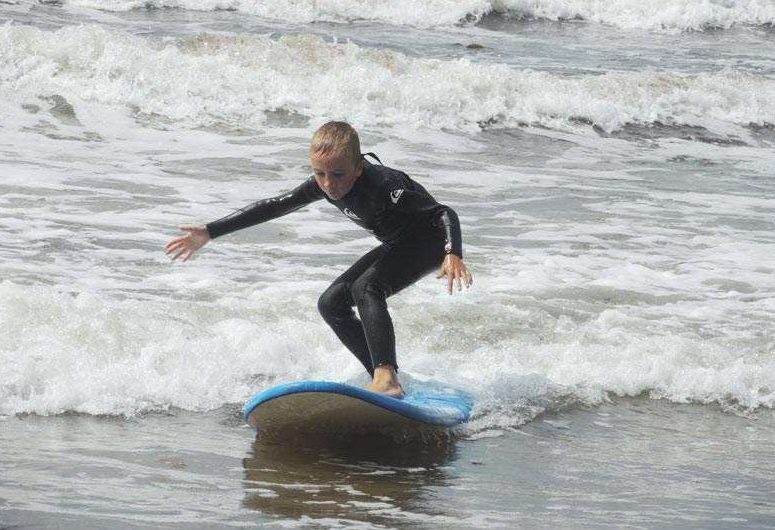 surf-school-van-concarneau-800×530