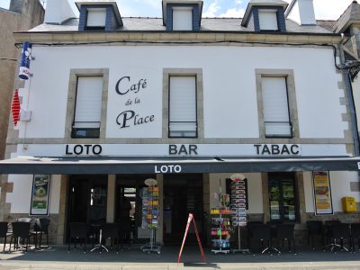 Quadratisches Café