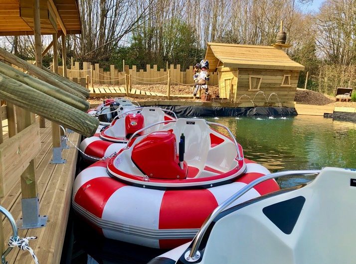 pirate boats Aven Parc – Aven Parc 2024 – Leisure park – From Concarneau to Po