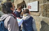 3-family-treasure-game-in-Pont-Aven