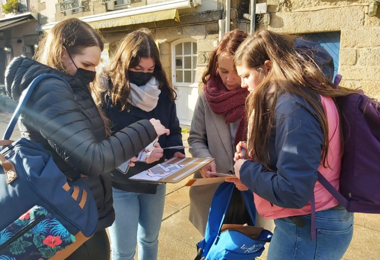 4-schat-spel-met-vrienden-in-Concarneau