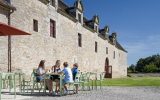 Kernault Manor – terrace café area