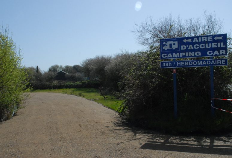 Aire de stationnement de Kerneuc