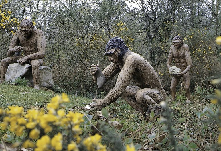 Bretagne Prehistorie Park – prehistorische mannen