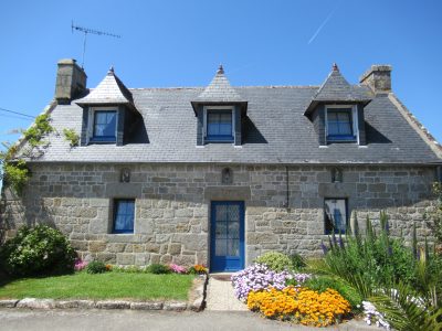 Frau LE SAUX Marie-Odile "Breton House"